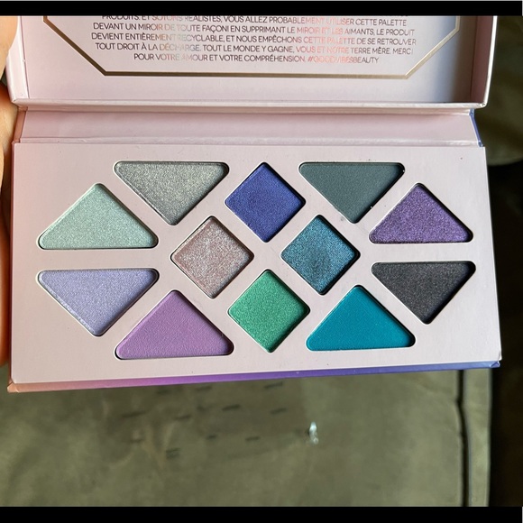 Limited Edition Athr Beauty Moonlight Crystal Eyeshadow Palette Eye Makeup - Picture 6 of 10